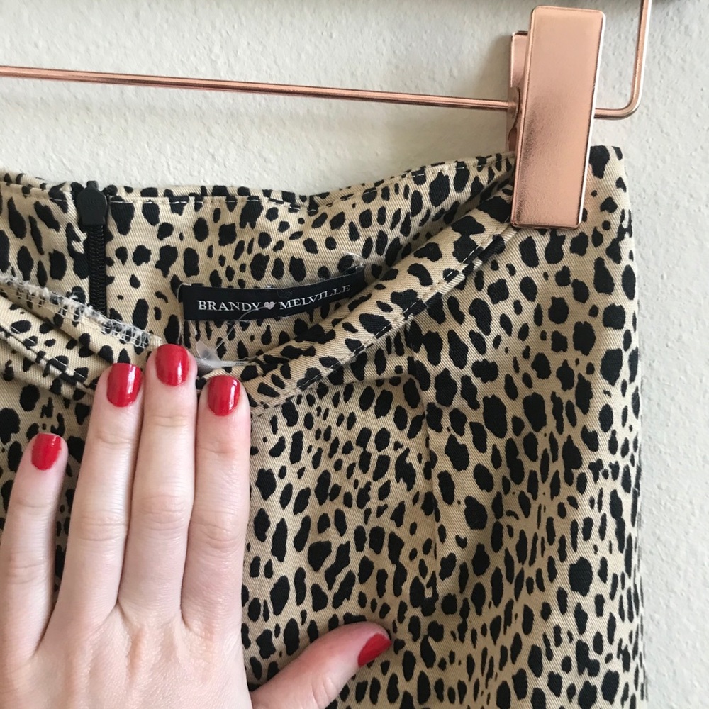 Leopard print mini skirt
